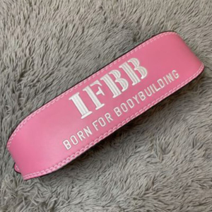 "Ceinture de Musculation IFBB avec fermeture réglable pour un soutien dorsal optimal."